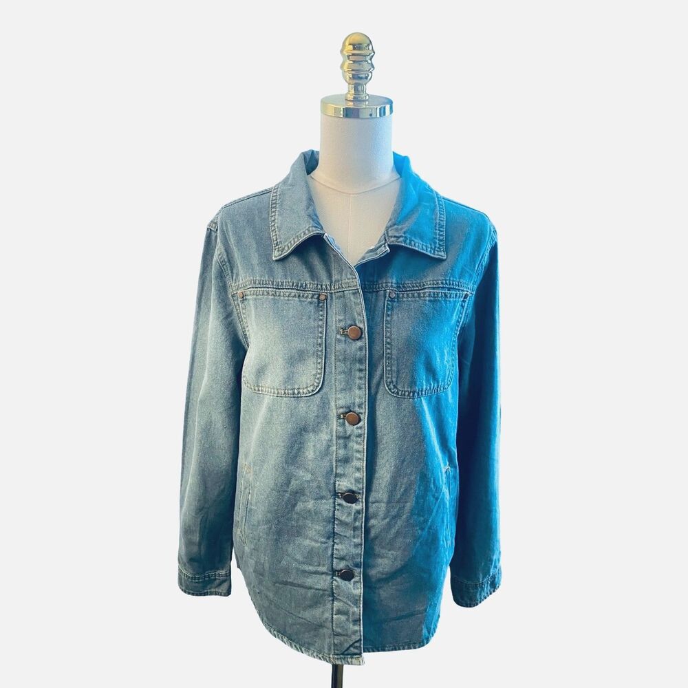 Luvamia Denim Shirt Jacket Medium Long Sleeve Large Pockets Relaxed Fit Western